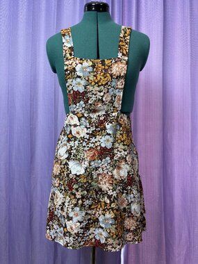 SHEIN Floral Print Overall Skirt - SZ: Small